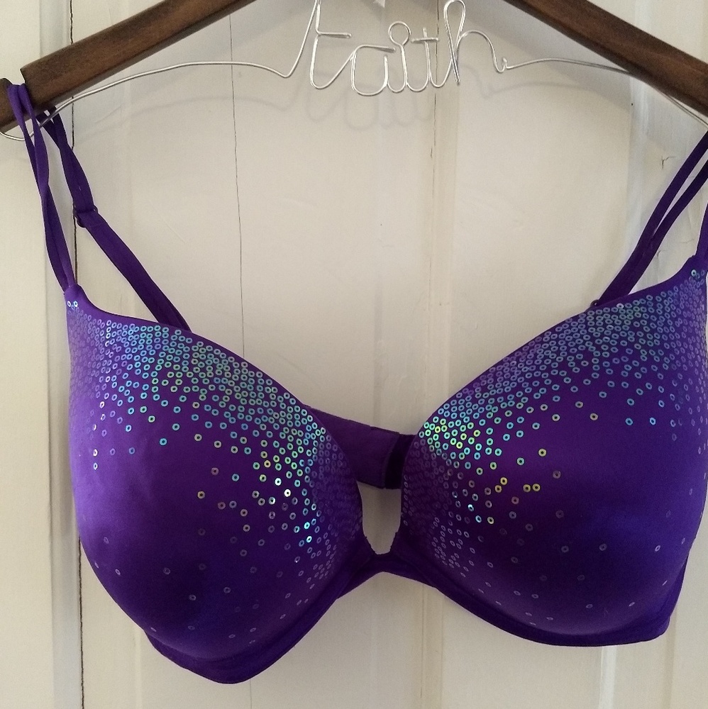 Victoria's Secret Very Sexy Push-up Bra